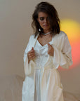 LEO - Underdress